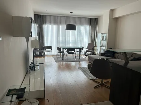 Wohnung zum Verkauf in Budva in der Nähe des Meeres